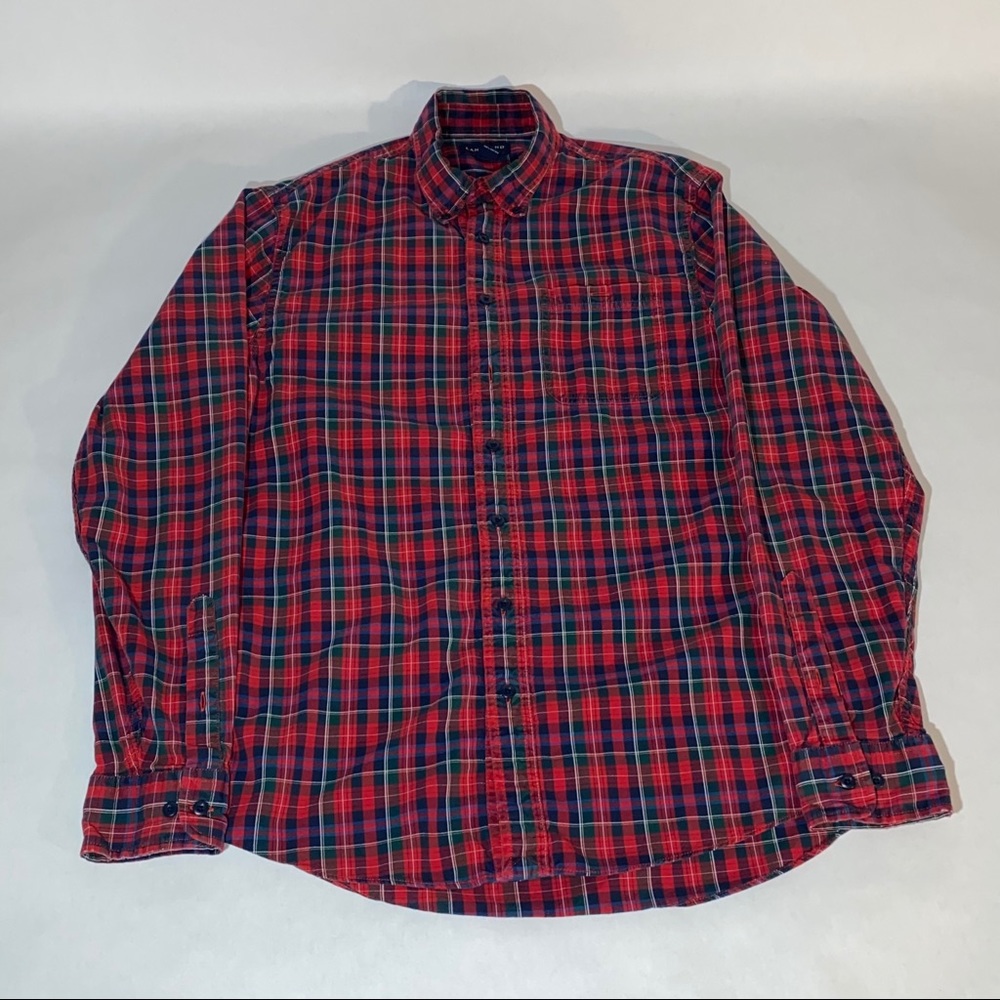 Plaid button down long sleeve shirt